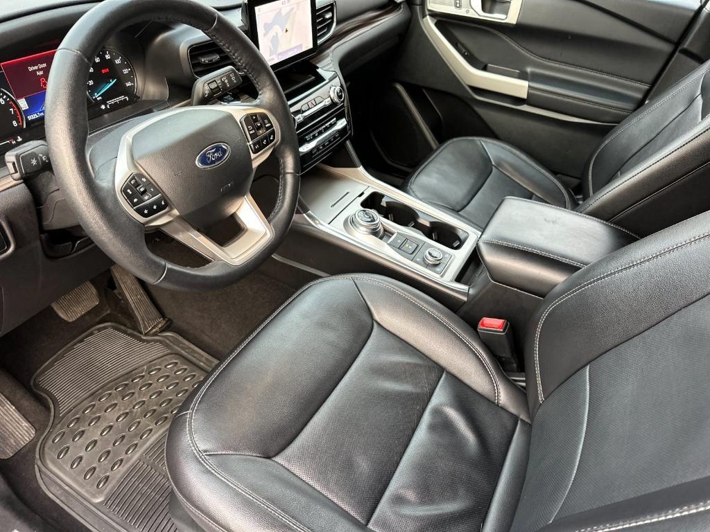 used 2024 Ford Explorer car, priced at $31,276