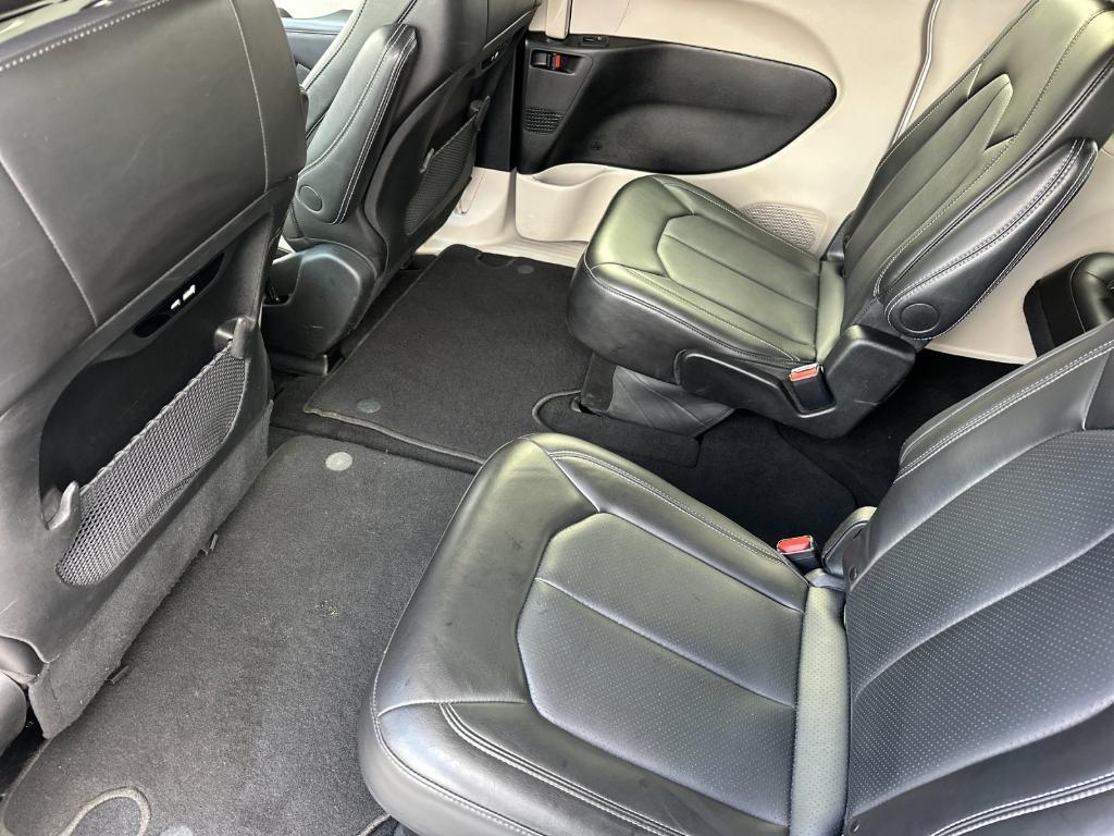 used 2024 Chrysler Pacifica car, priced at $27,953