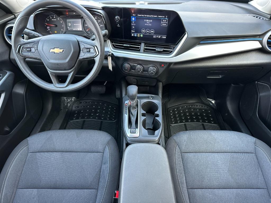 used 2025 Chevrolet Trax car, priced at $19,993