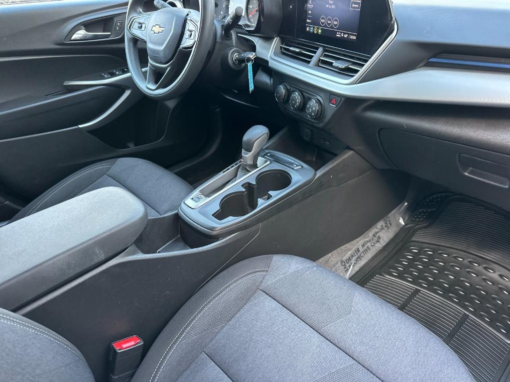 used 2025 Chevrolet Trax car, priced at $19,993