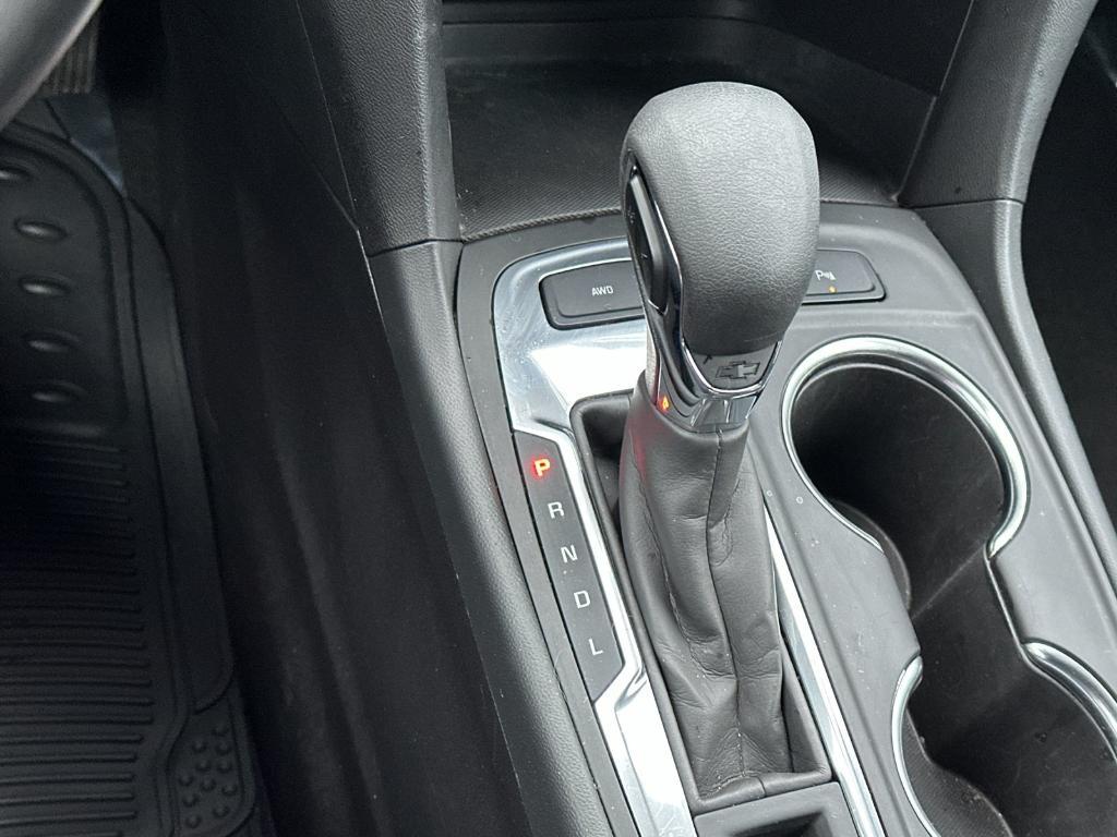 used 2024 Chevrolet Equinox car, priced at $20,748