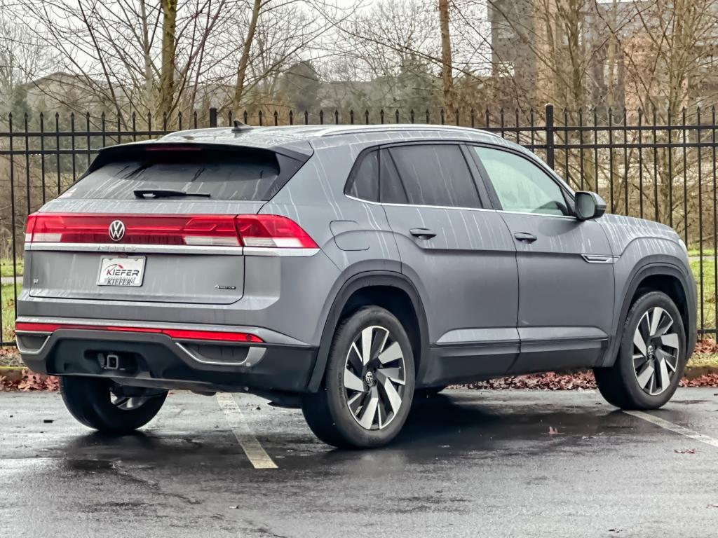used 2024 Volkswagen Atlas Cross Sport car, priced at $28,563