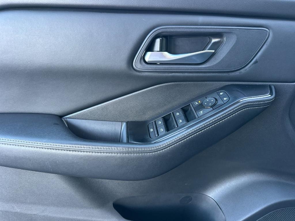 used 2024 Nissan Rogue car, priced at $20,644