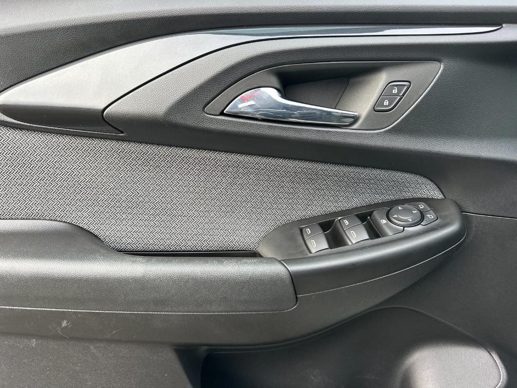 used 2023 Chevrolet TrailBlazer car, priced at $19,996