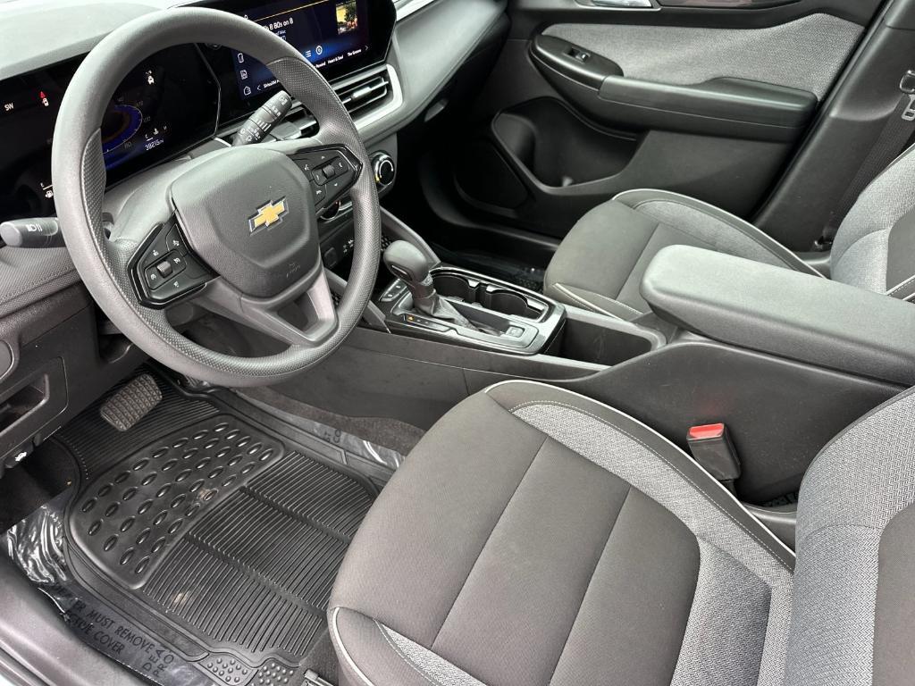 used 2024 Chevrolet TrailBlazer car, priced at $19,374