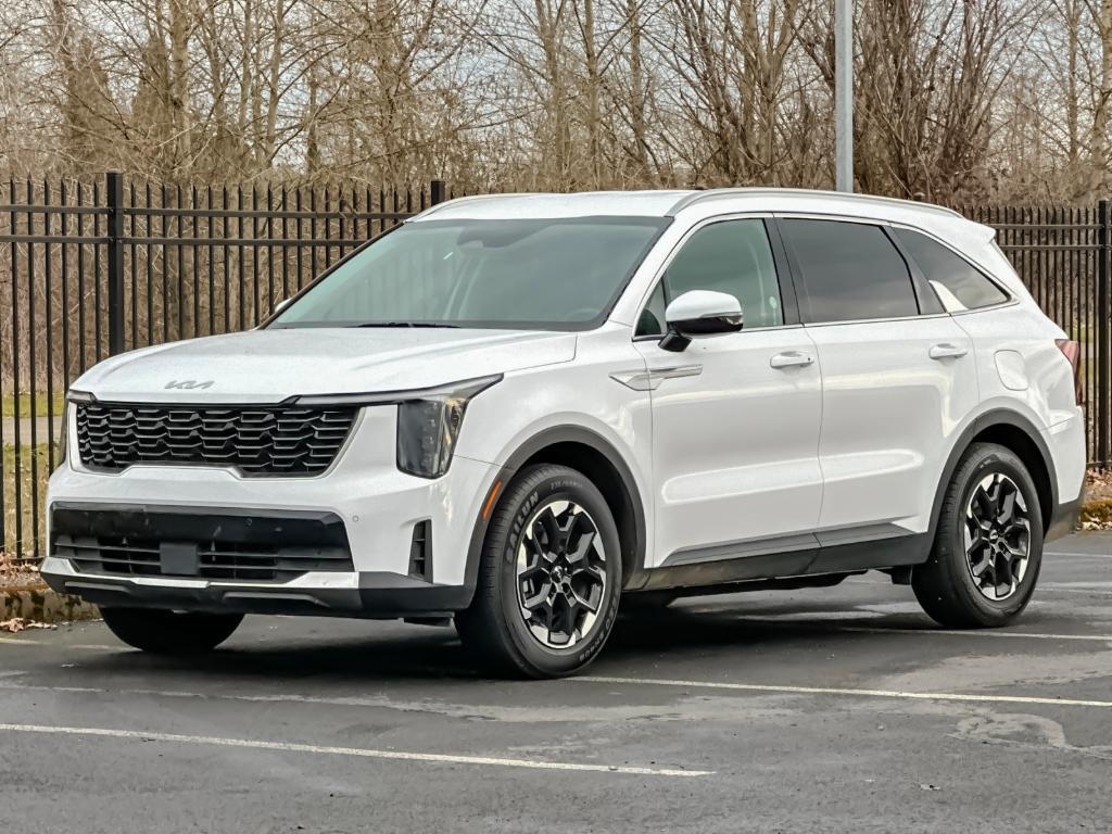 used 2024 Kia Sorento car, priced at $24,548