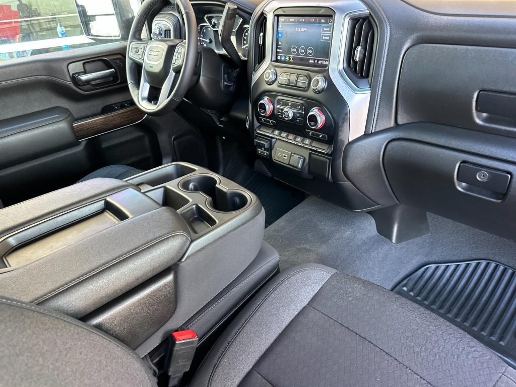 used 2022 GMC Sierra 2500 car, priced at $40,995