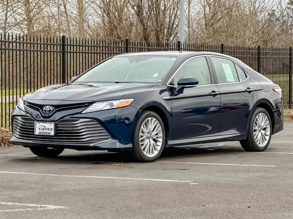 used 2020 Toyota Camry Hybrid car, priced at $25,895
