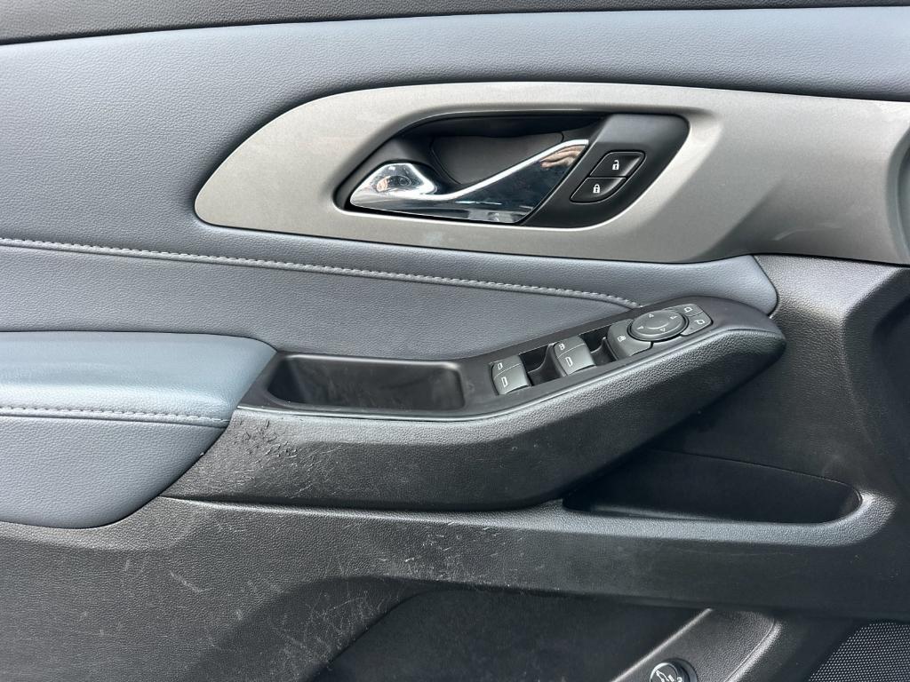 used 2020 Chevrolet Traverse car, priced at $18,588