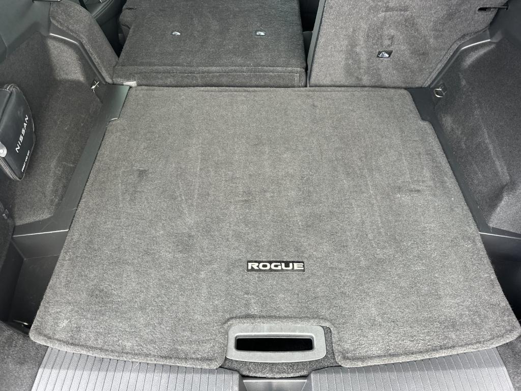 used 2023 Nissan Rogue car, priced at $18,285