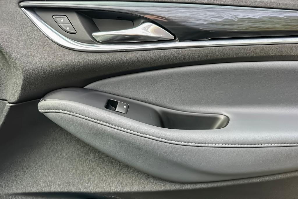 used 2024 Buick Enclave car, priced at $30,956