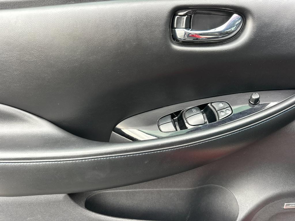 used 2022 Nissan Leaf car, priced at $10,591