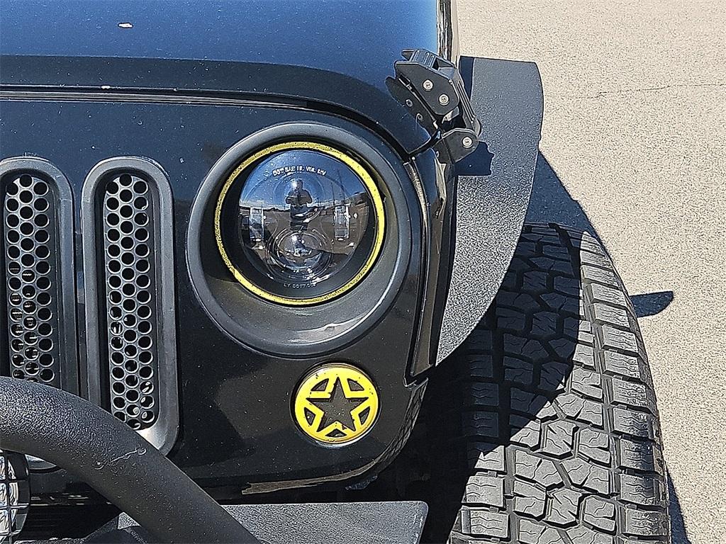 used 2015 Jeep Wrangler car, priced at $14,767