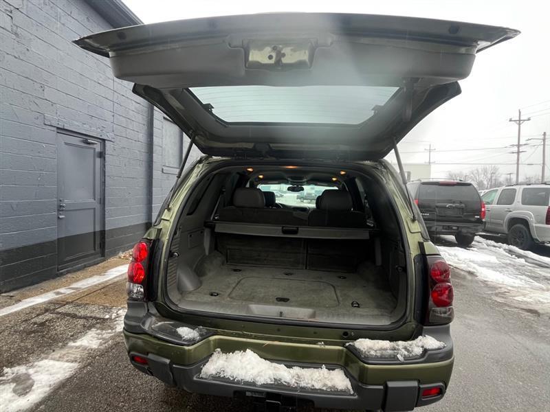 used 2002 Chevrolet TrailBlazer car, priced at $2,995