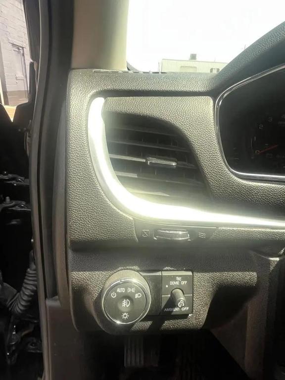 used 2017 Chevrolet Traverse car, priced at $6,995