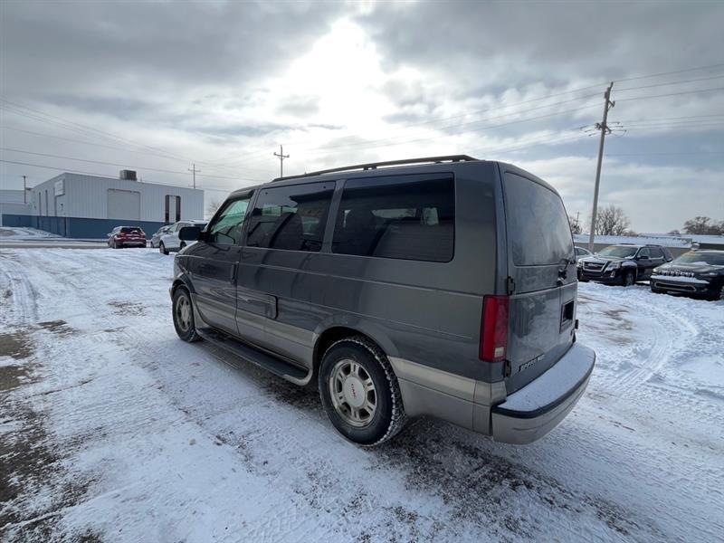 used 2003 GMC Safari car, priced at $5,495