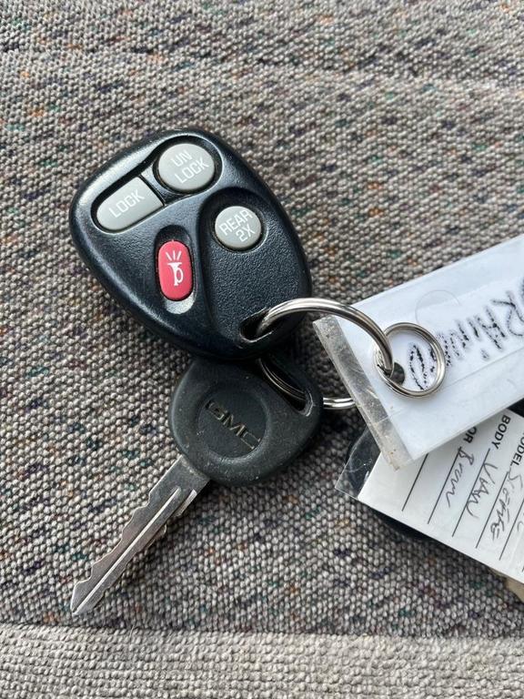 used 2003 GMC Safari car, priced at $5,495