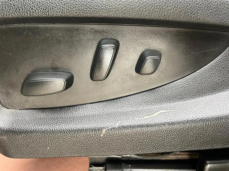 used 2018 GMC Sierra 1500 car, priced at $19,995