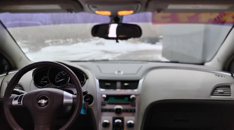 used 2009 Chevrolet Malibu car, priced at $3,495