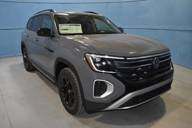 new 2026 Volkswagen Atlas car, priced at $49,438