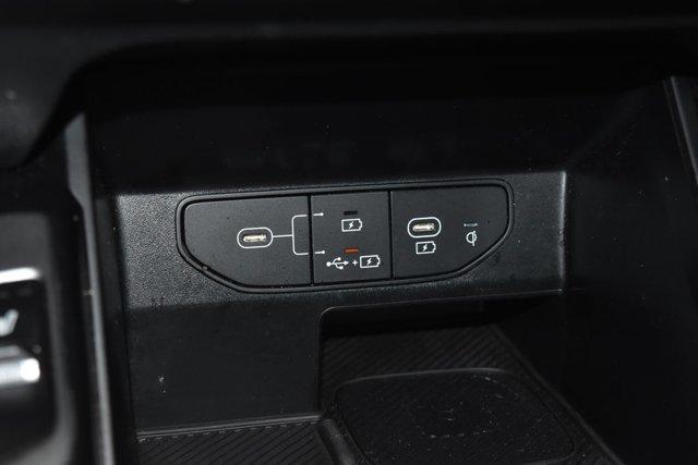 used 2024 Kia Sorento car, priced at $30,885