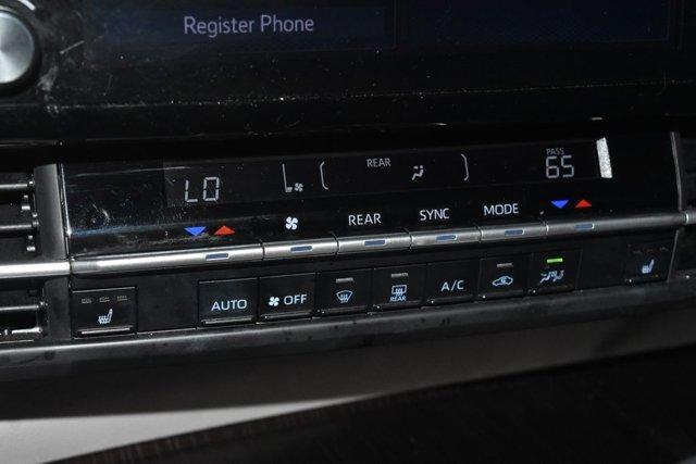 used 2023 Toyota Sienna car, priced at $38,440