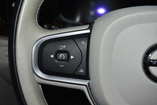 used 2022 Volvo XC60 car, priced at $29,795