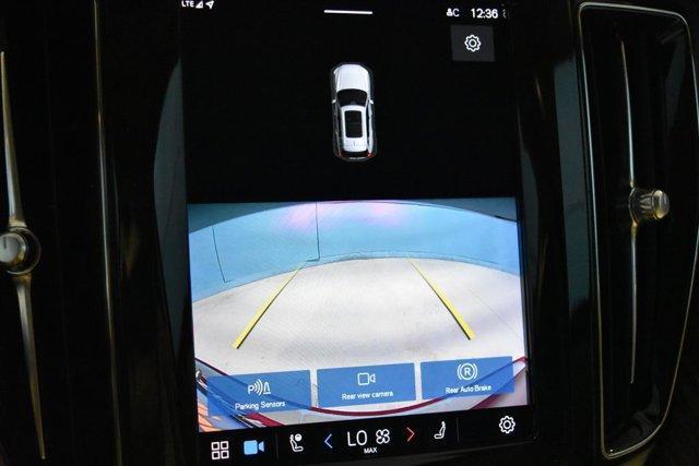 used 2022 Volvo XC60 car, priced at $29,795