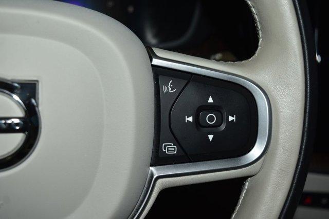 used 2022 Volvo XC60 car, priced at $29,795