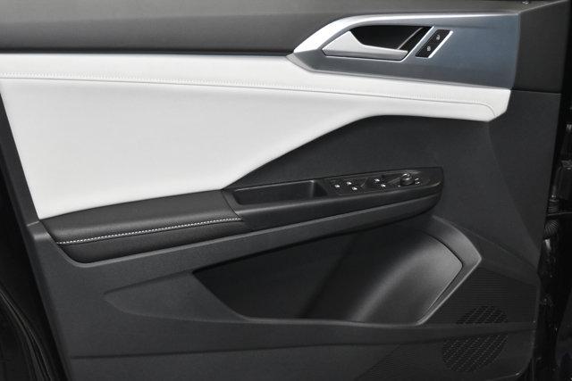 new 2026 Volkswagen Taos car, priced at $33,490