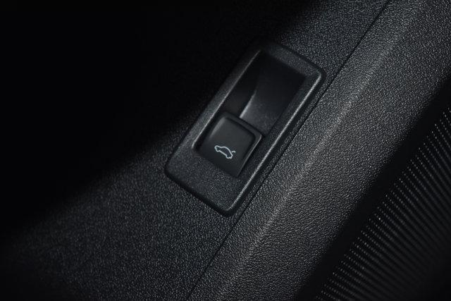 new 2025 Audi Q5 car, priced at $61,300