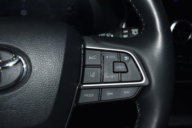 used 2023 Toyota Highlander Hybrid car, priced at $45,495