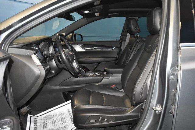 used 2022 Cadillac XT5 car, priced at $31,095