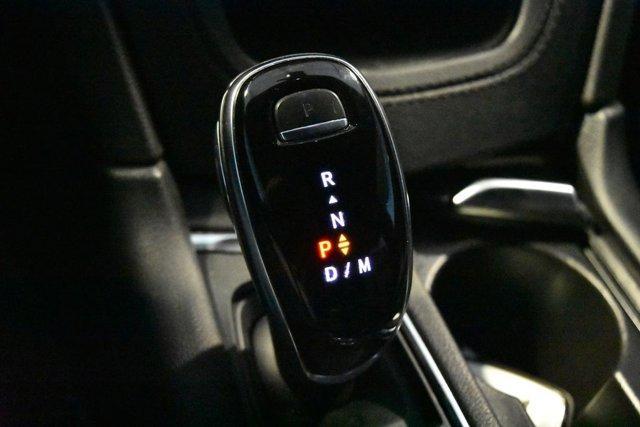 used 2022 Cadillac XT5 car, priced at $31,095