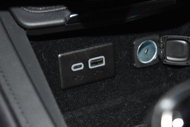 used 2024 Cadillac XT4 car, priced at $32,295