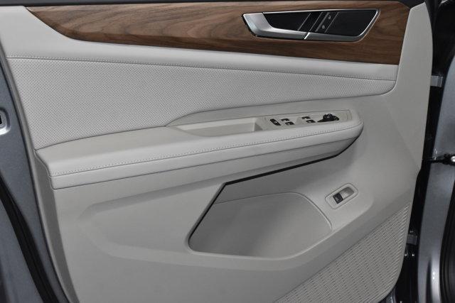 new 2026 Volkswagen Atlas car, priced at $41,713