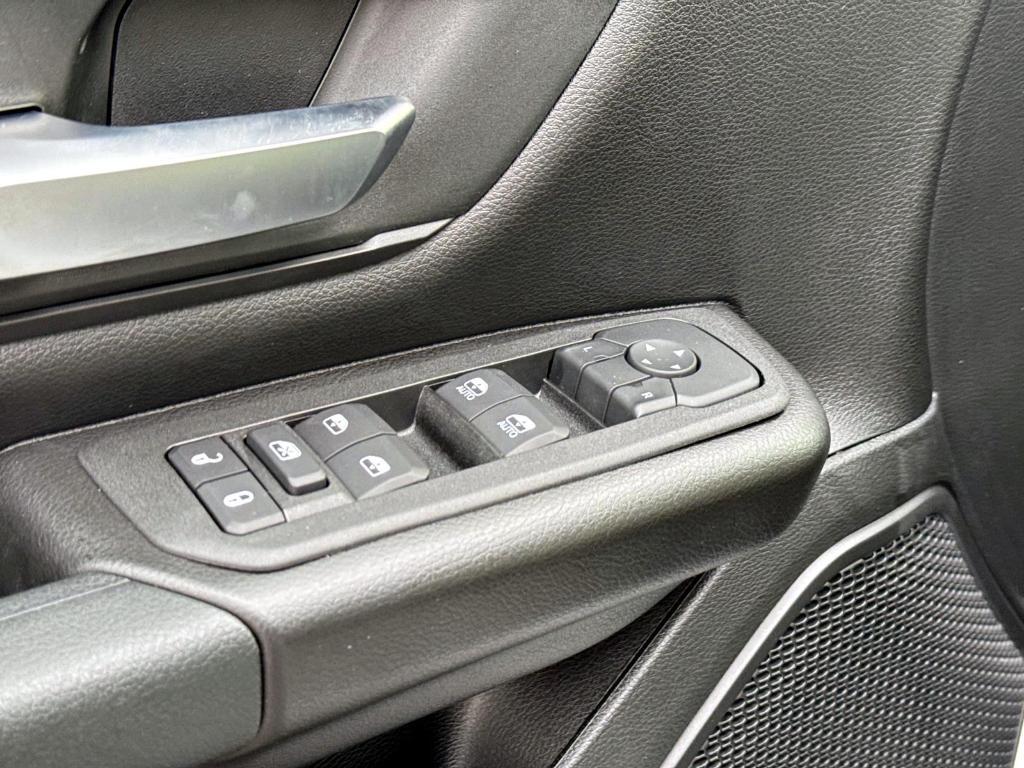 new 2025 Ram 1500 car, priced at $40,300