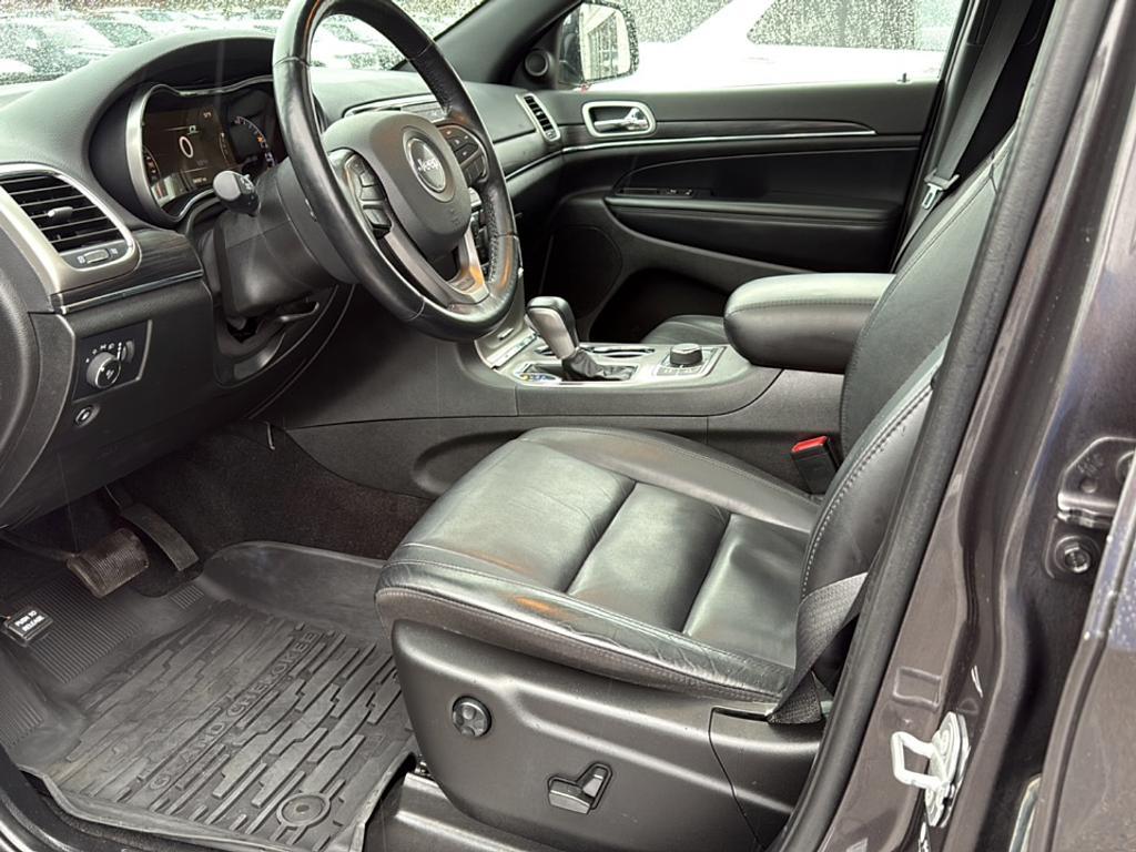 used 2021 Jeep Grand Cherokee car, priced at $28,988