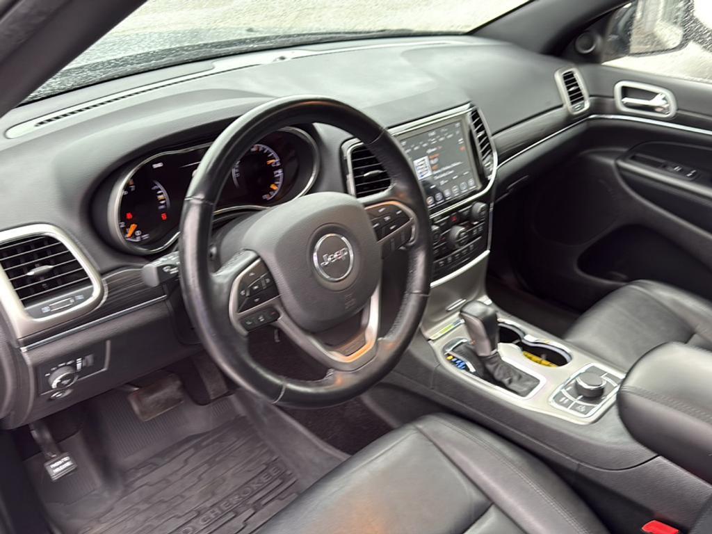 used 2021 Jeep Grand Cherokee car, priced at $28,988