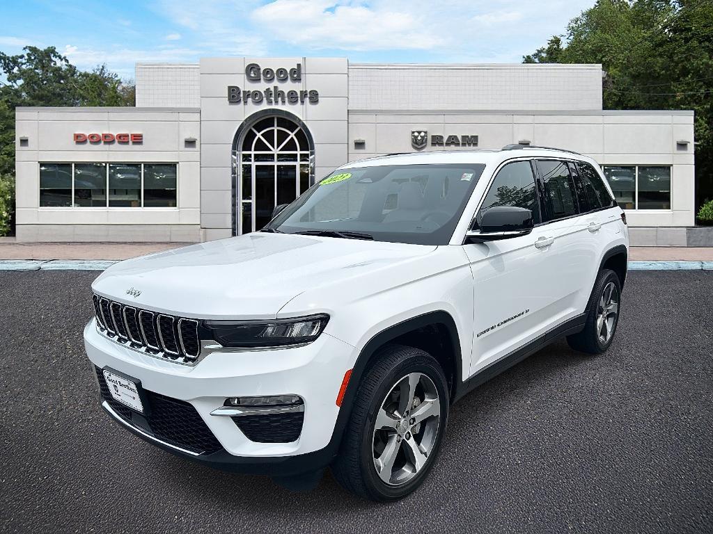 used 2023 Jeep Grand Cherokee car, priced at $34,788
