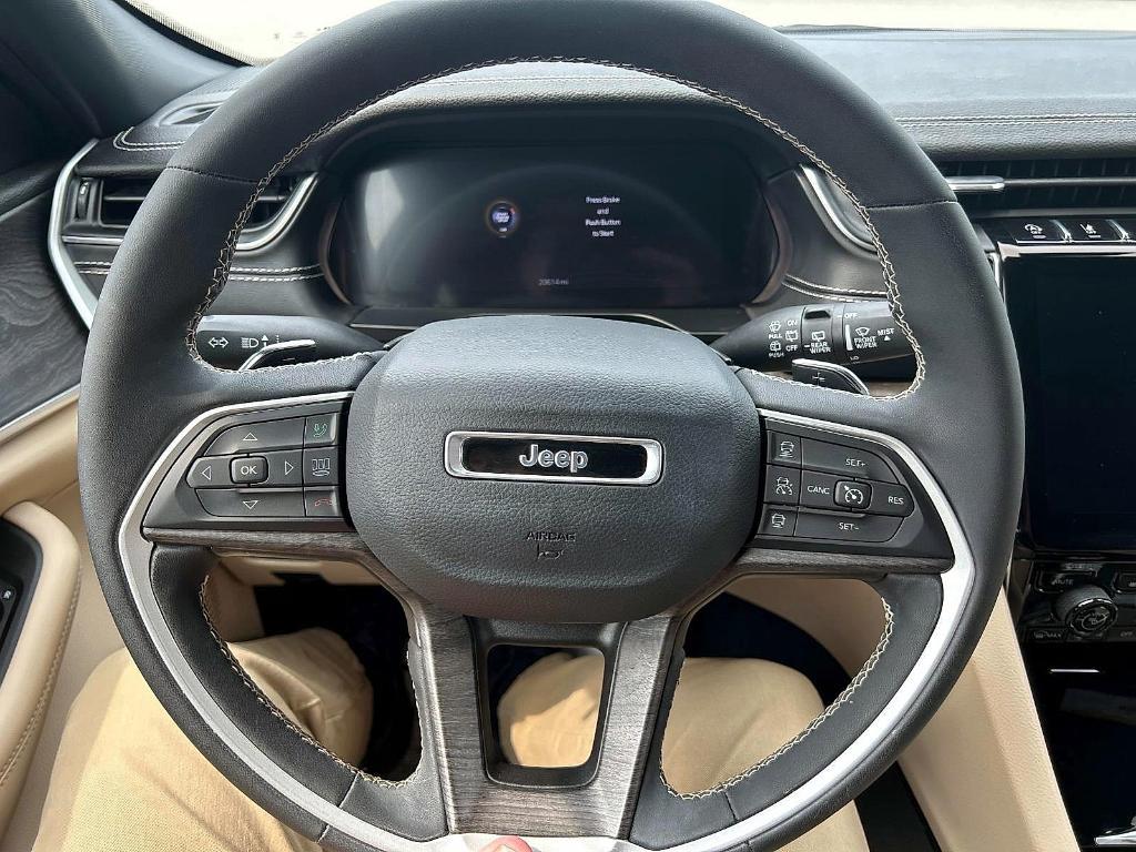 used 2023 Jeep Grand Cherokee car, priced at $34,788