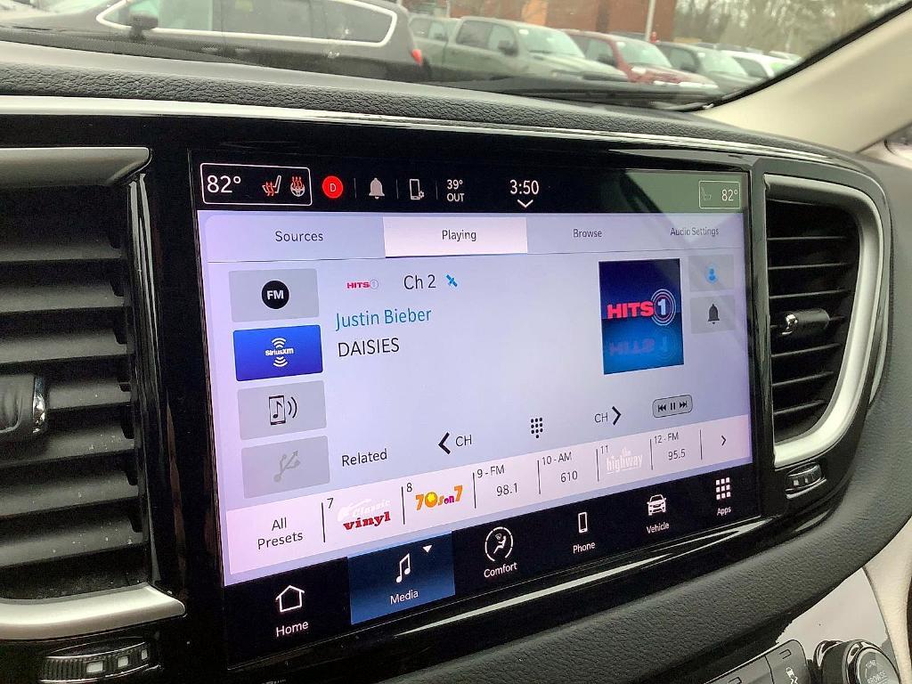 used 2024 Chrysler Pacifica car, priced at $30,900