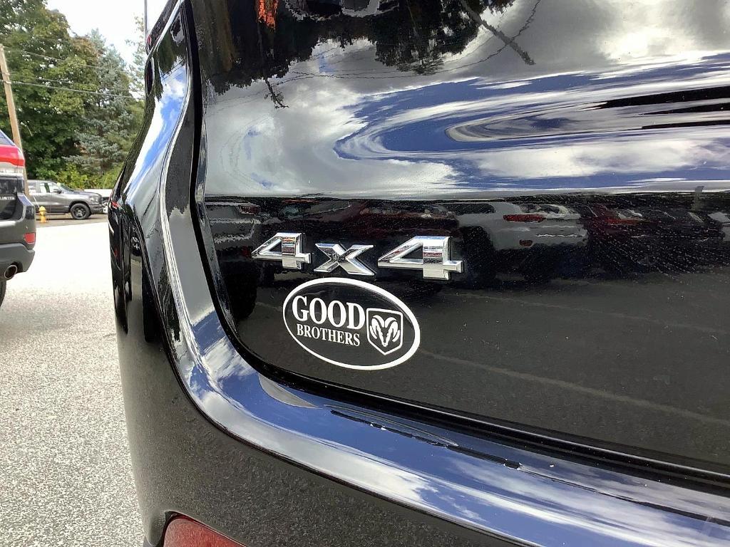 used 2025 Jeep Compass car, priced at $29,788