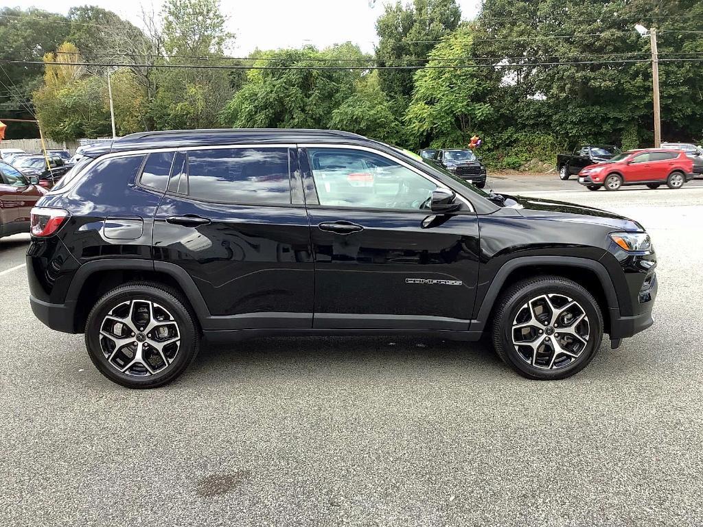 used 2025 Jeep Compass car, priced at $29,788