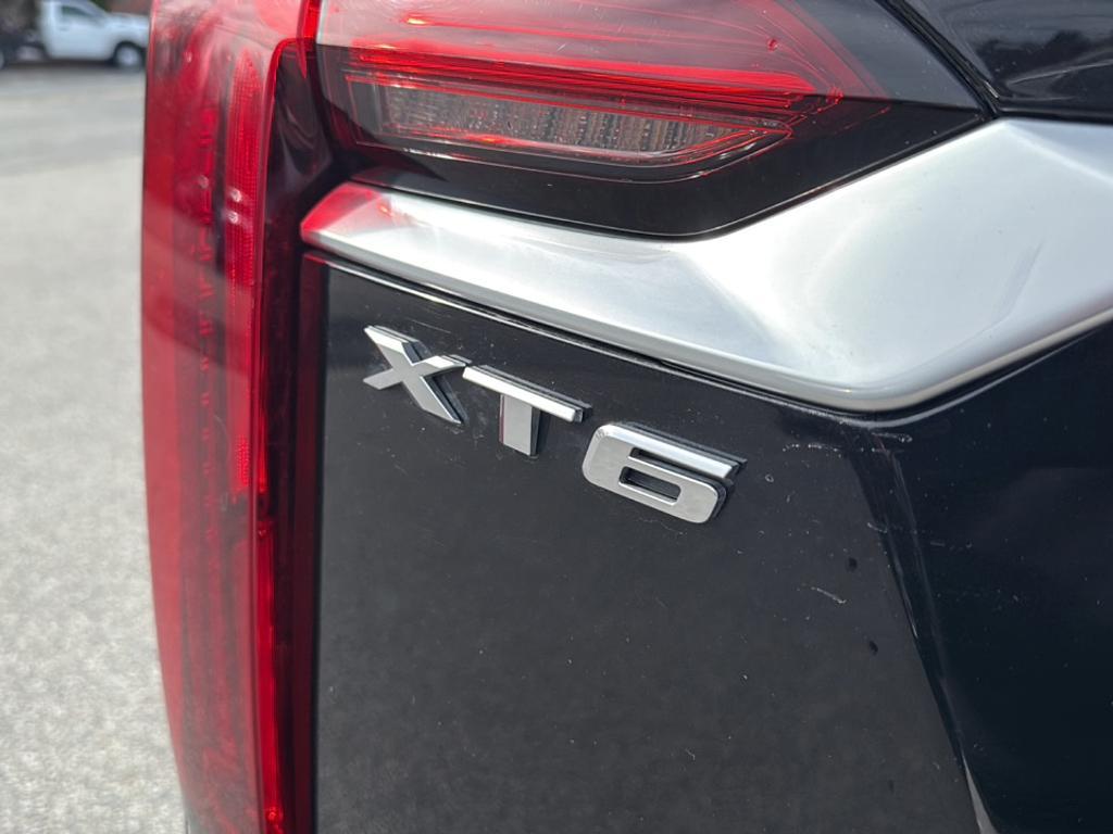 used 2021 Cadillac XT6 car, priced at $27,988