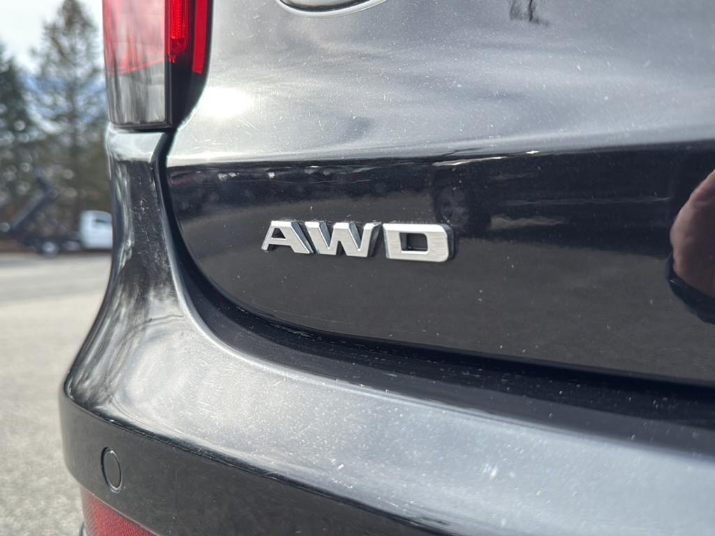 used 2021 Cadillac XT6 car, priced at $27,988