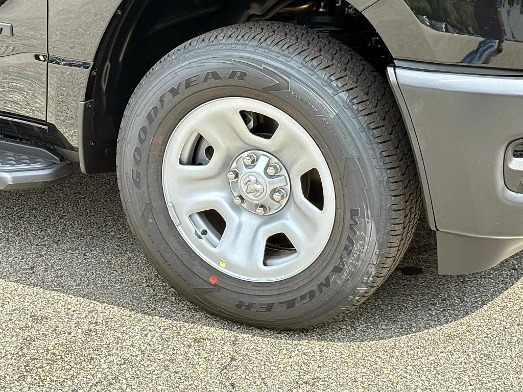 new 2025 Ram 1500 car, priced at $48,415