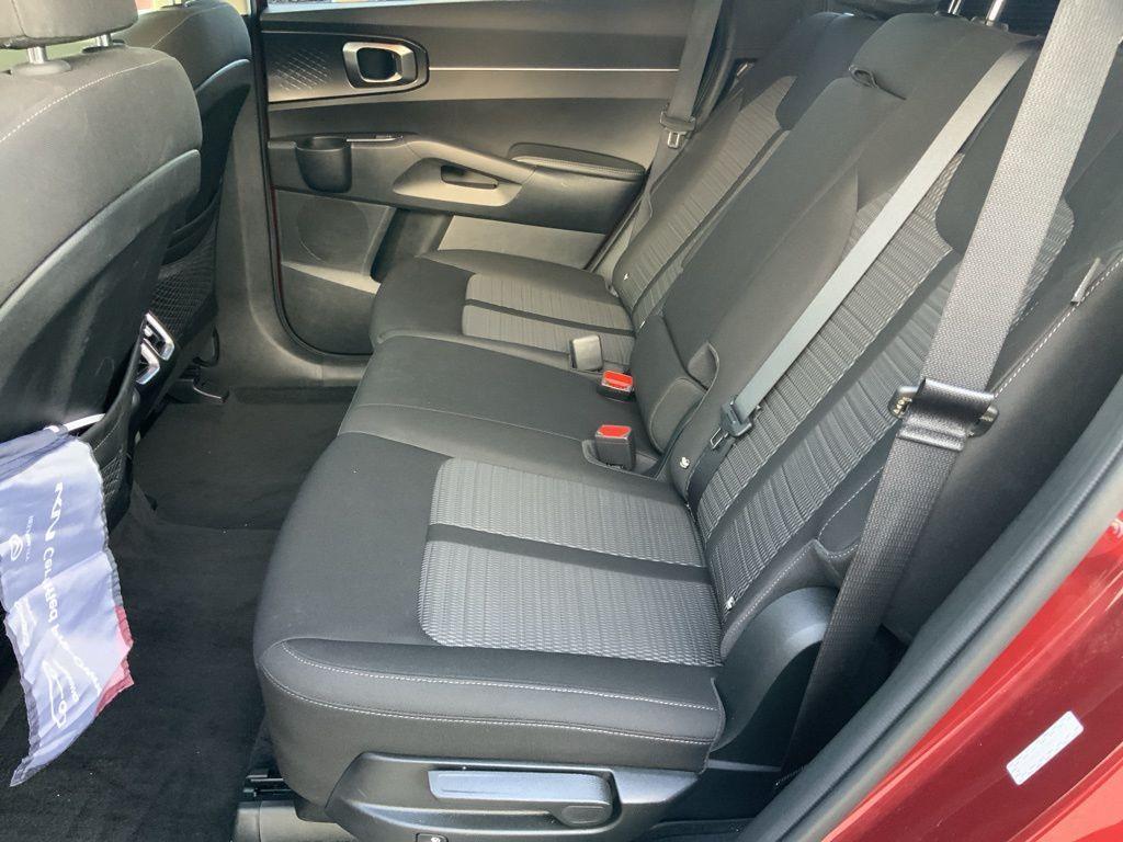 used 2025 Kia Sorento car, priced at $32,721