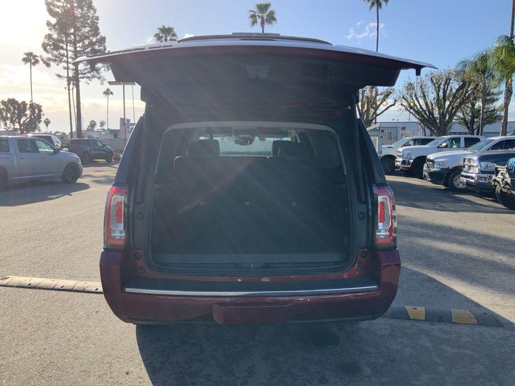 used 2020 GMC Yukon XL car, priced at $36,985