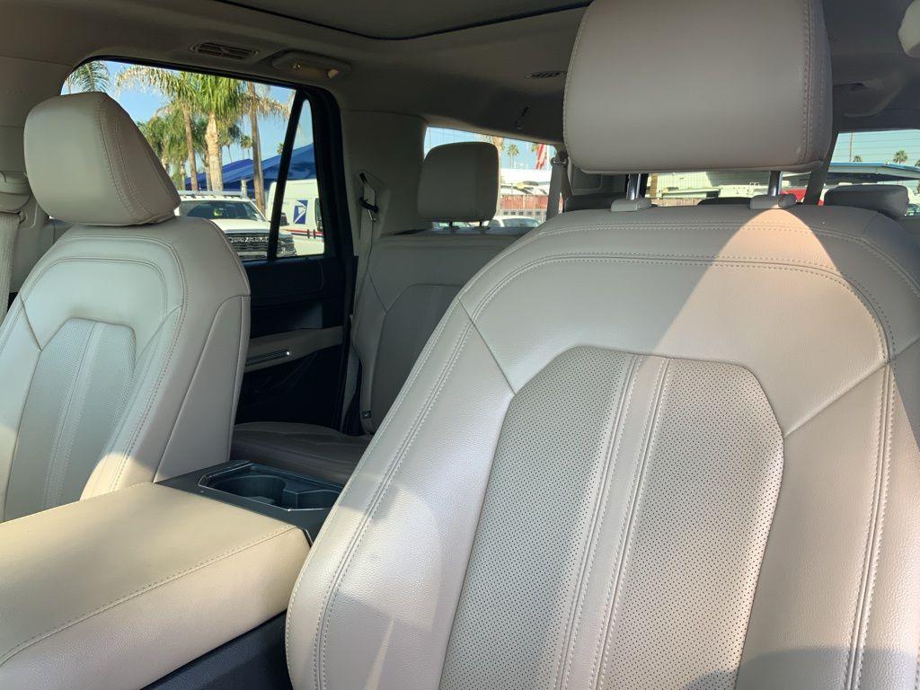 used 2024 Ford Expedition Max car, priced at $40,175